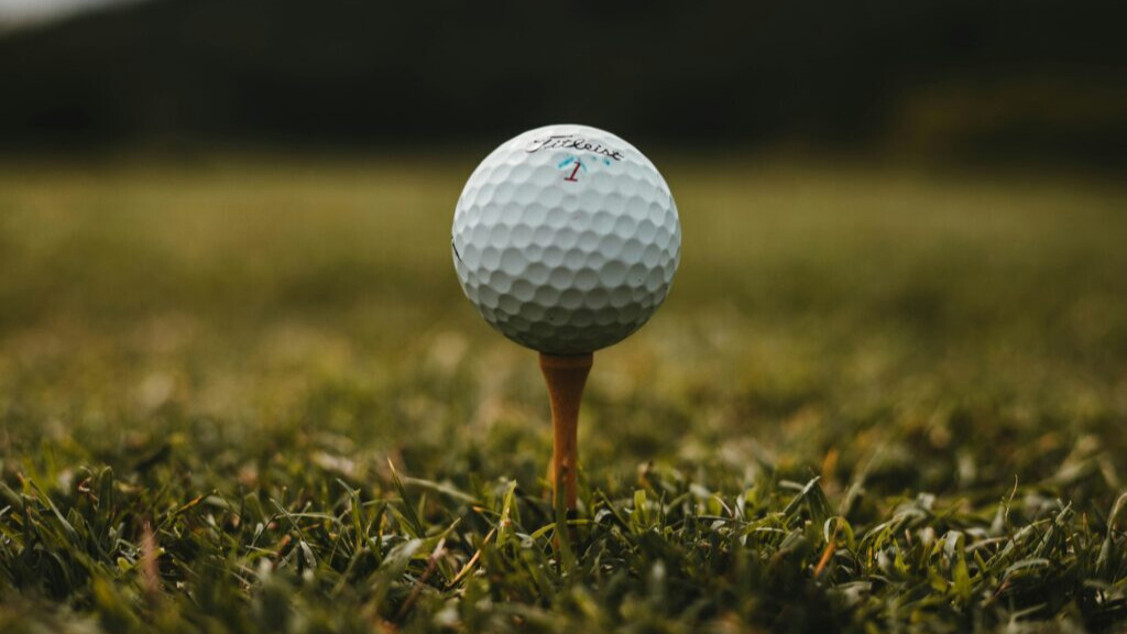 titleist golf ball
