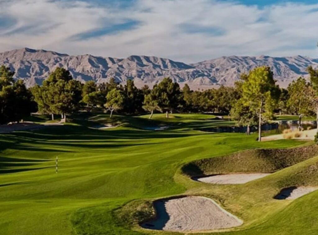 desert pines golf club